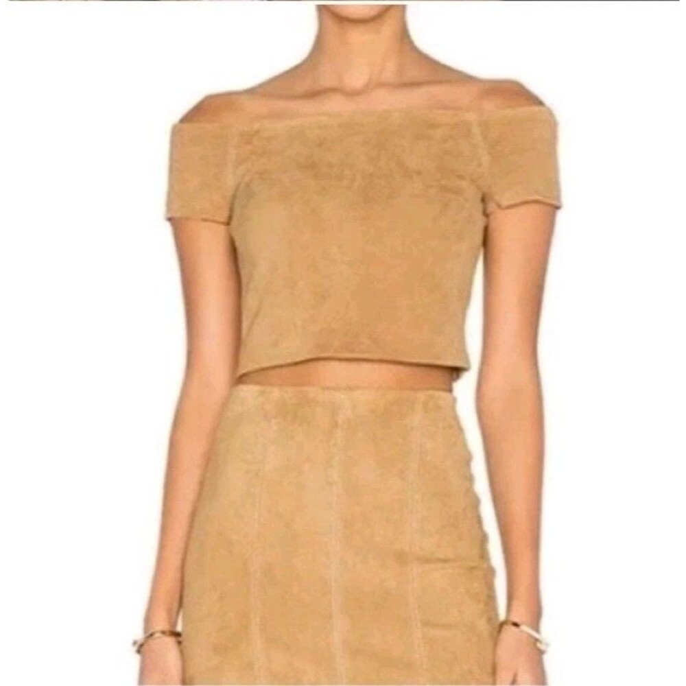 Alice + Olivia Gracelyn Suede Off Shoulder Crop Top Tan Size 4 $495 Lamb Leather - Picture 2 of 12